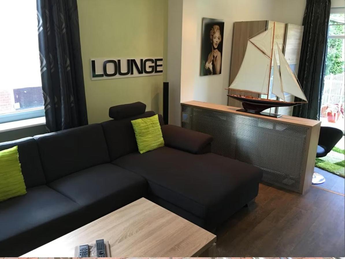 Ferienwohnung Loft- Direkt Am Falderndelft - Naehe Innenstadt Emden Exterior foto